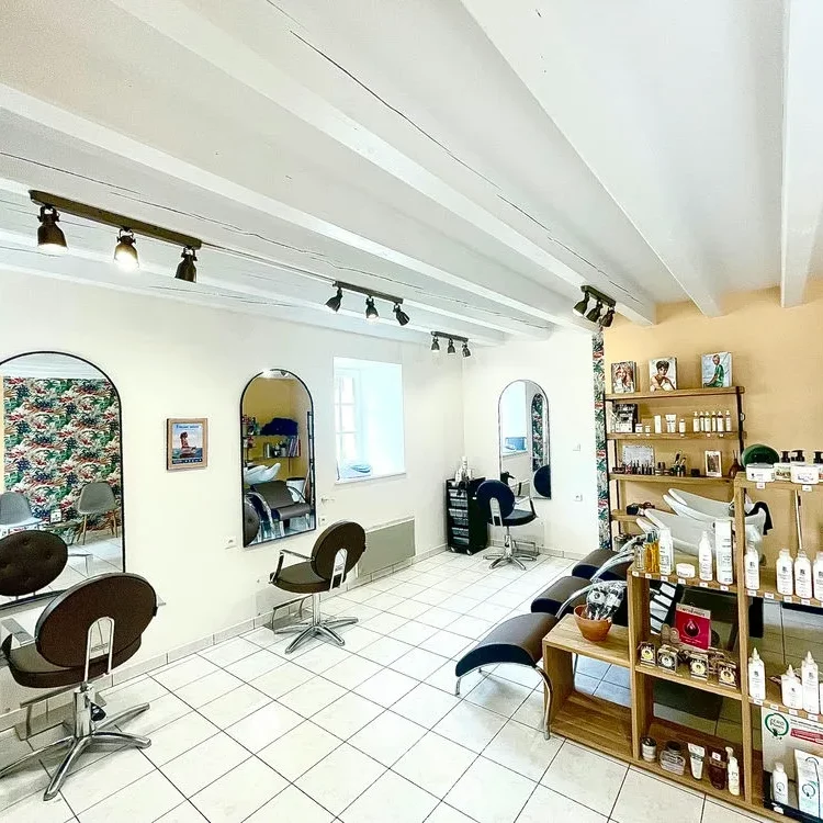 salon de coiffure à Marçay